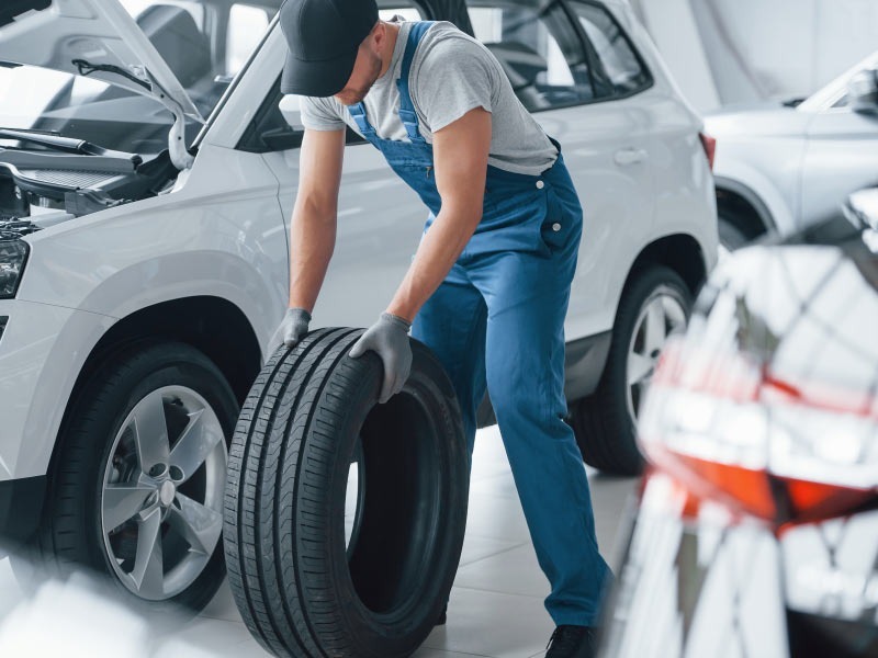 บริการซ่อมเกียร์ ซ่อมช่วงล่าง ครัช เบรค ตั้งศูนย์ ดัดคาน เฟืองท้าย ทุกระบบ แก้ปัญหาเครื่องยนต์ ซ่อมเครื่องยนต์